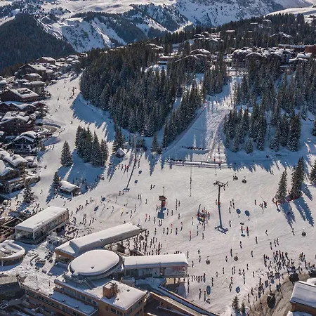 Convivial Proche Des Pistes Avec Parking - Fr-1-564-25